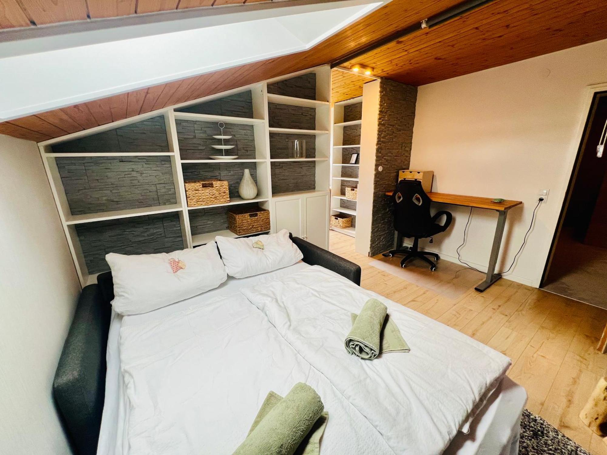 Mitten Im Schwarzwald Mit Infrarot-Sauna Und Garagenparkplatz Schönwald Bagian luar foto